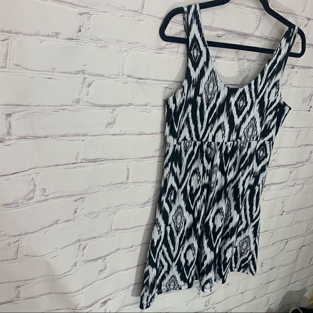 Apt 9 medium blouse - Picture 4 of 5